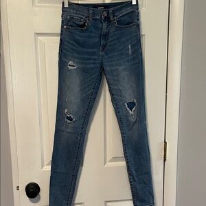 Aero High-Rise Skinny Jeans in Dark Wash Denim